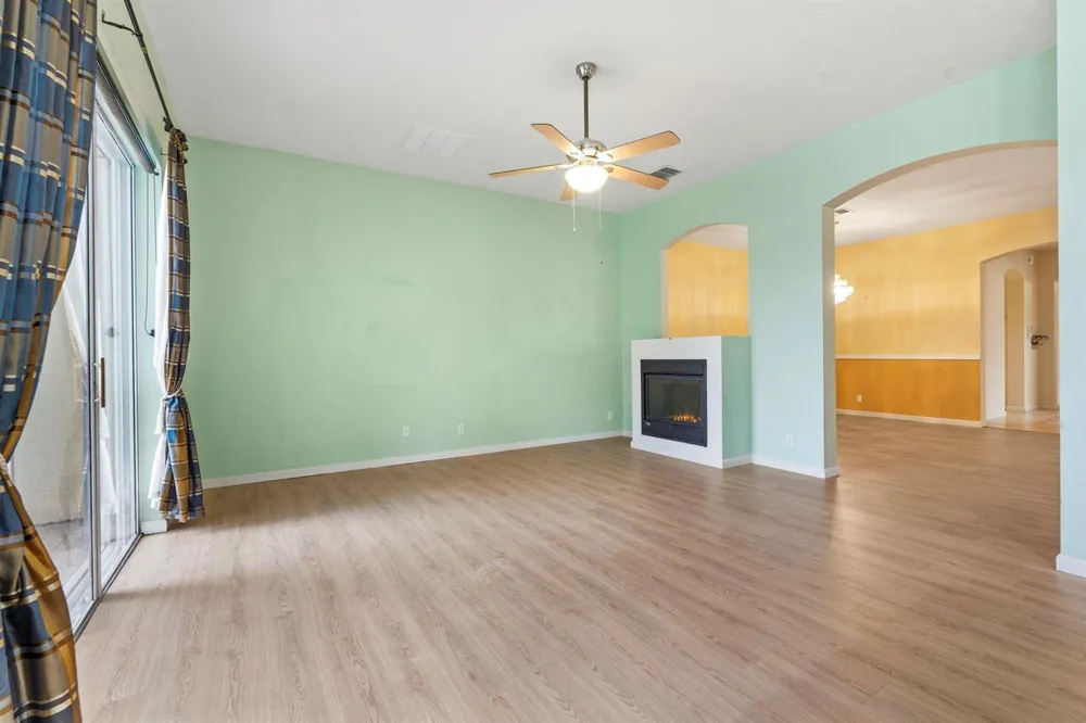 163 NW PLEASANT GROVE WAY Port St. Lucie, FL 34986
