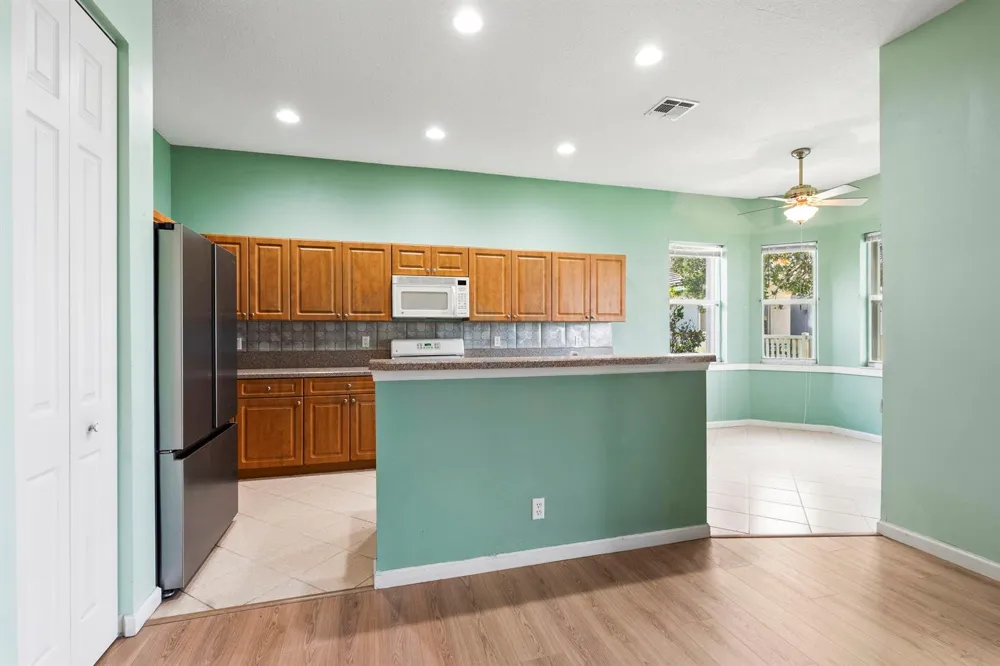 163 NW PLEASANT GROVE WAY Port St. Lucie, FL 34986