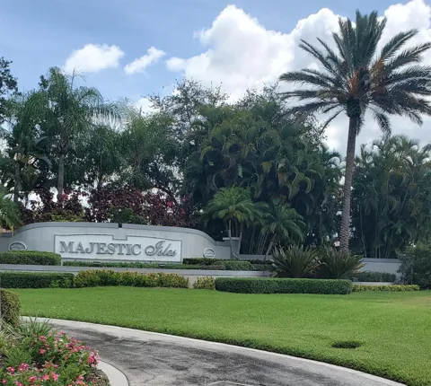 10724 ROYAL CARIBBEAN CIRCLE