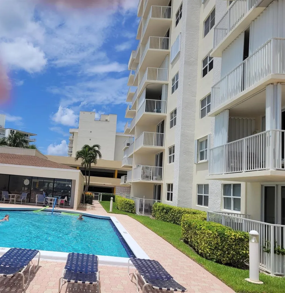 3540 S OCEAN BOULEVARD #602 South Palm Beach, FL 33480