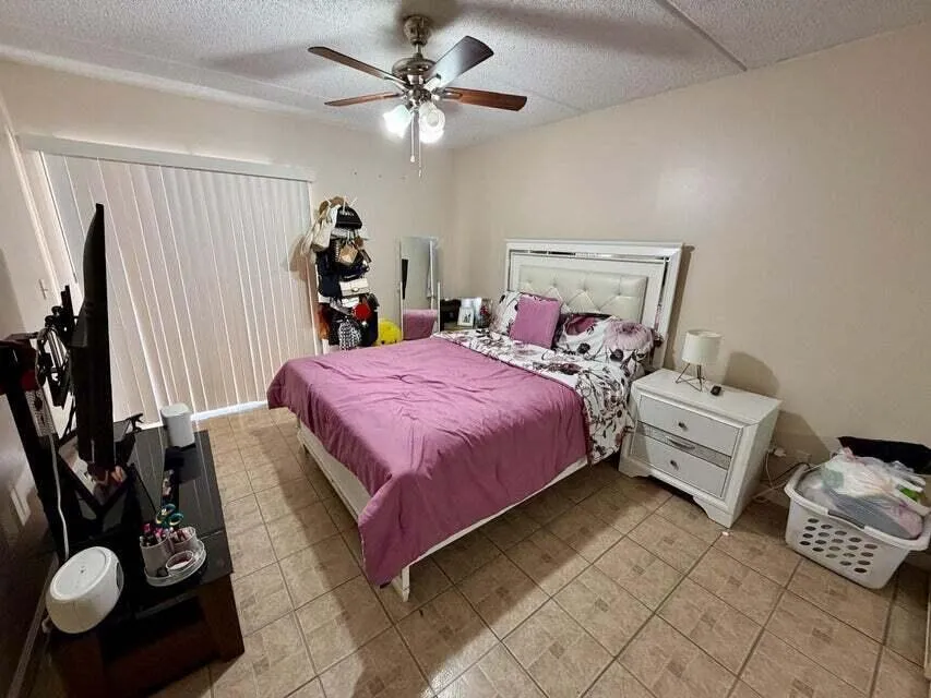 2000 Springdale Boulevard #102 Palm Springs, FL 33461