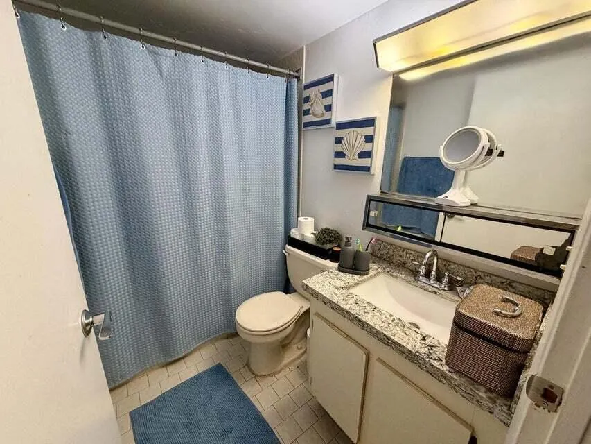 2000 Springdale Boulevard #102 Palm Springs, FL 33461