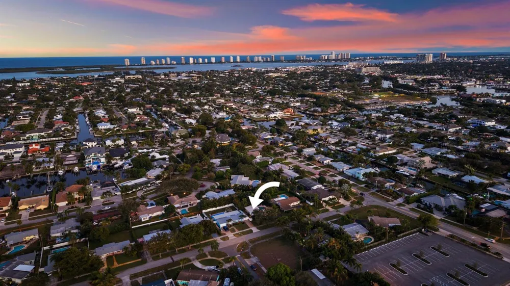 708 Westwind Drive North Palm Beach, FL 33408