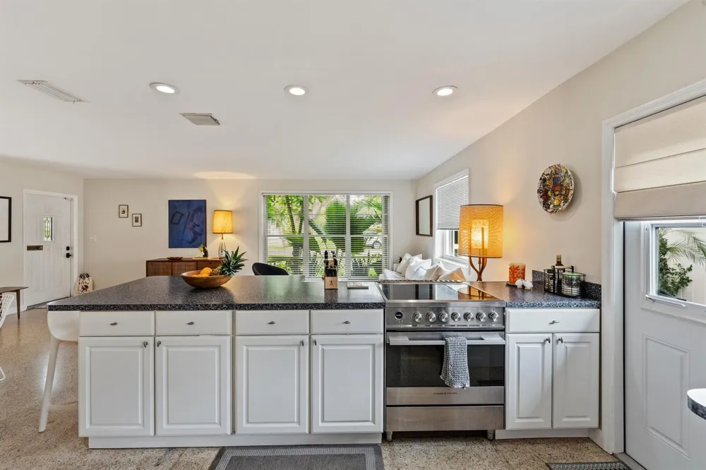 708 Westwind Drive North Palm Beach, FL 33408