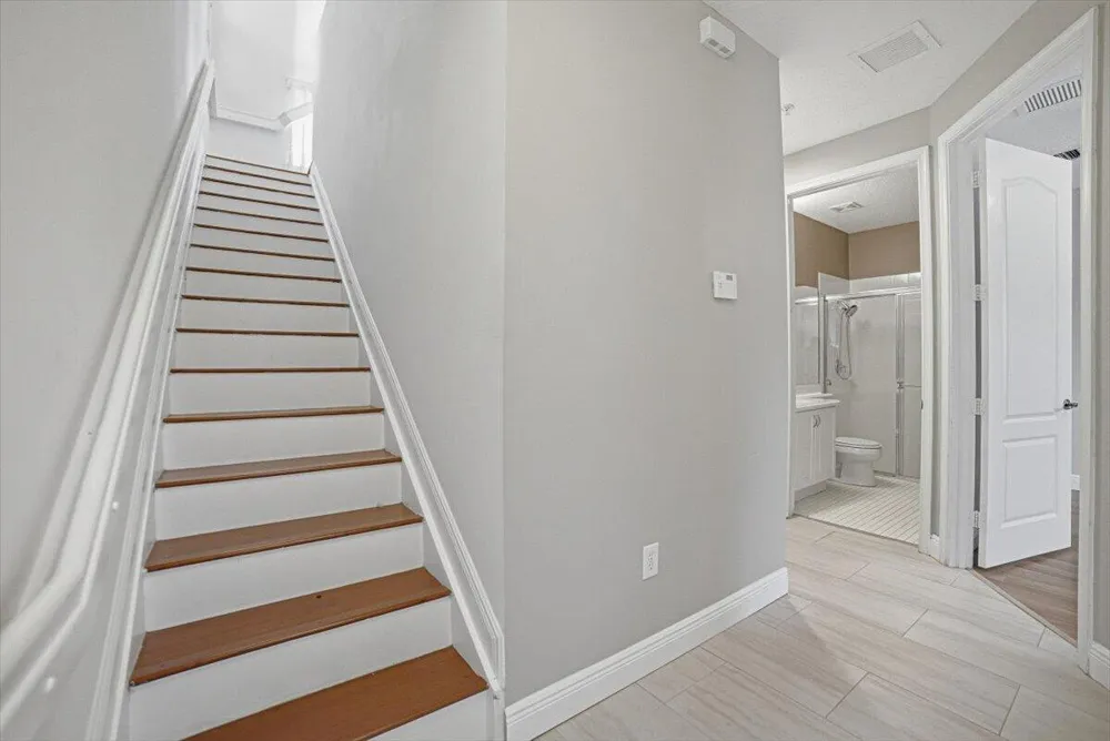 520 NW 39TH CIRCLE Boca Raton, FL 33431