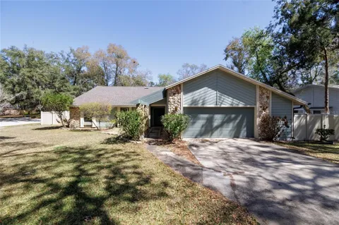 317 OAK FERN CIRCLE
