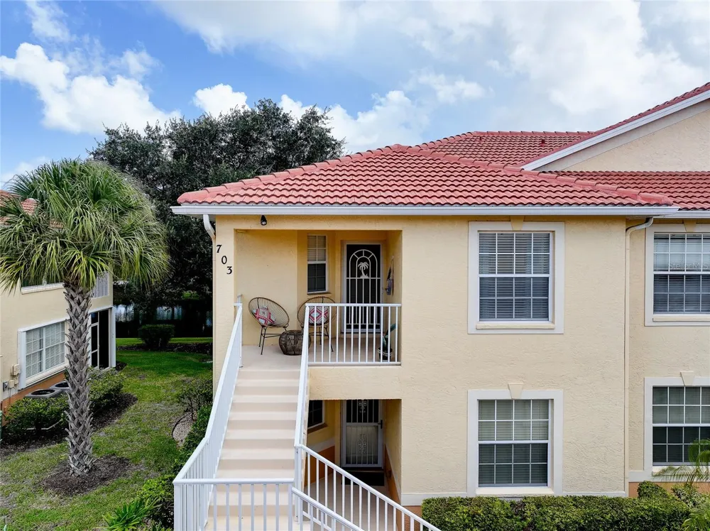 703 CASA DEL LAGO WAY #703 Venice, FL 34292