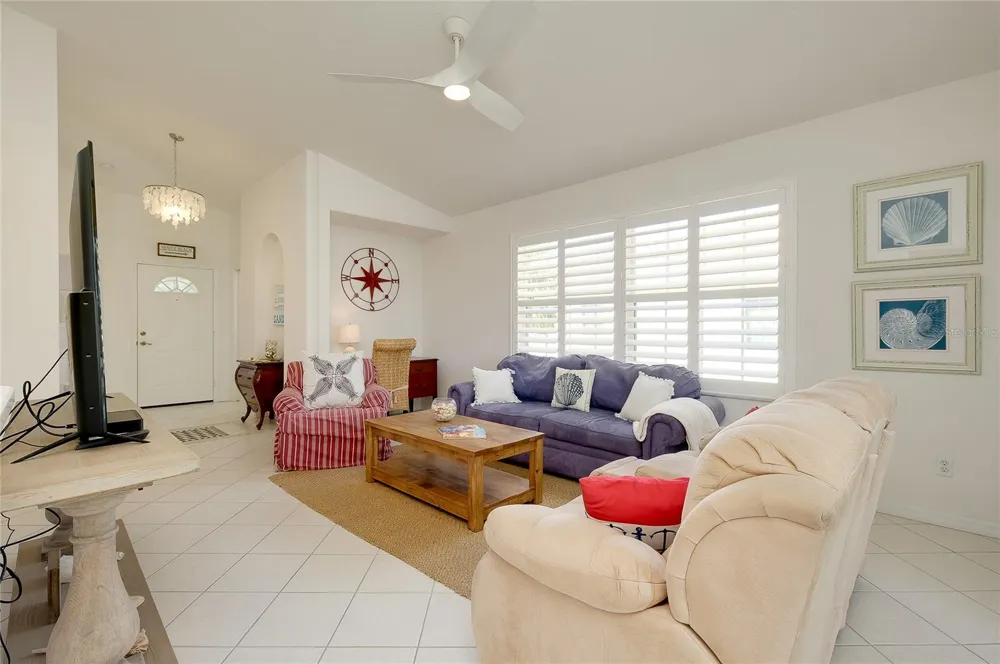 703 CASA DEL LAGO WAY #703 Venice, FL 34292