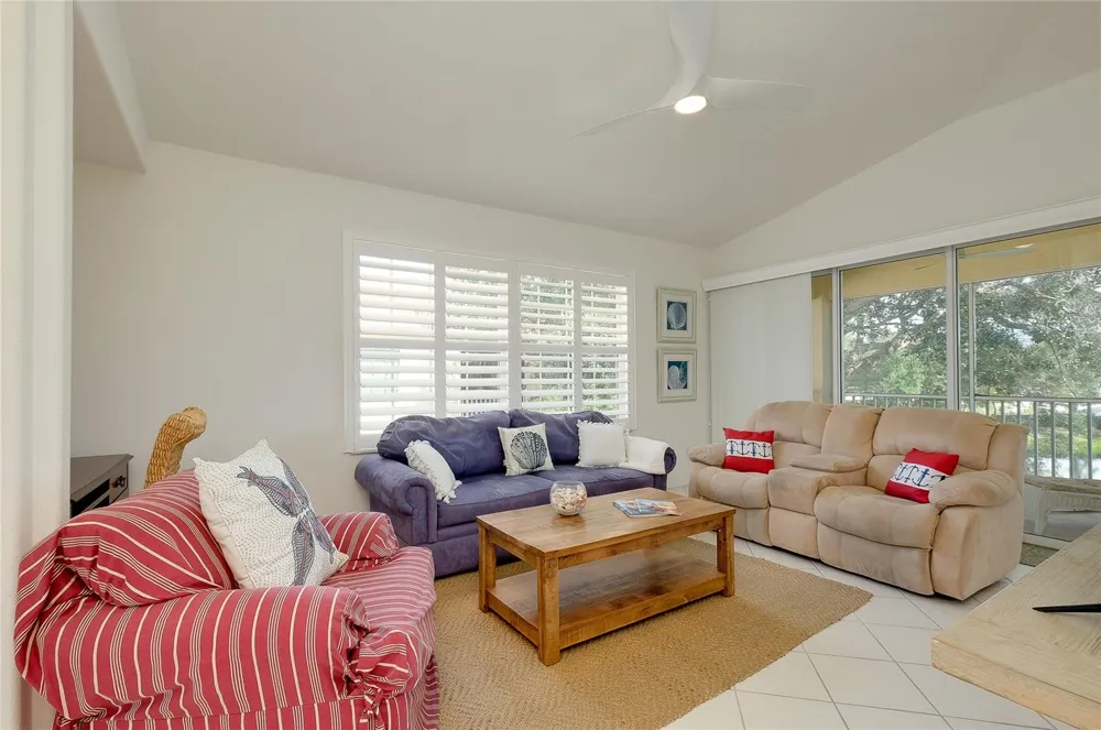 703 CASA DEL LAGO WAY #703 Venice, FL 34292
