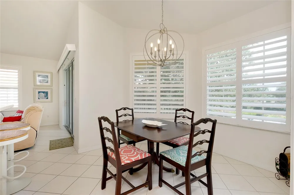 703 CASA DEL LAGO WAY #703 Venice, FL 34292
