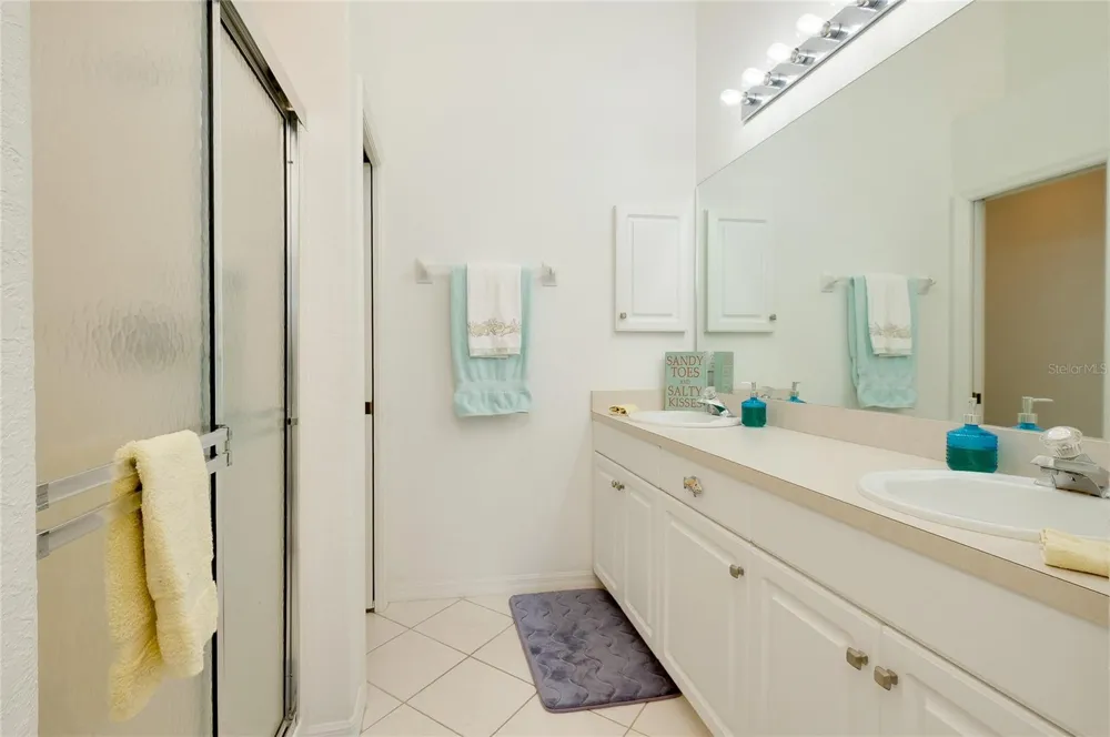 703 CASA DEL LAGO WAY #703 Venice, FL 34292