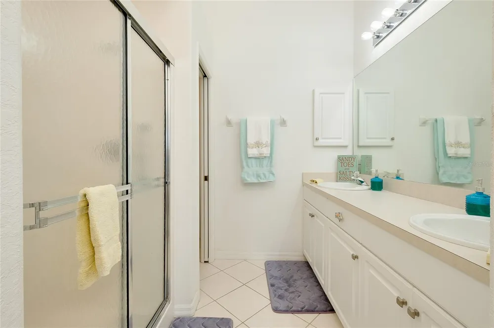 703 CASA DEL LAGO WAY #703 Venice, FL 34292