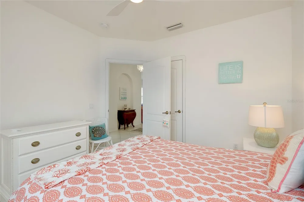 703 CASA DEL LAGO WAY #703 Venice, FL 34292
