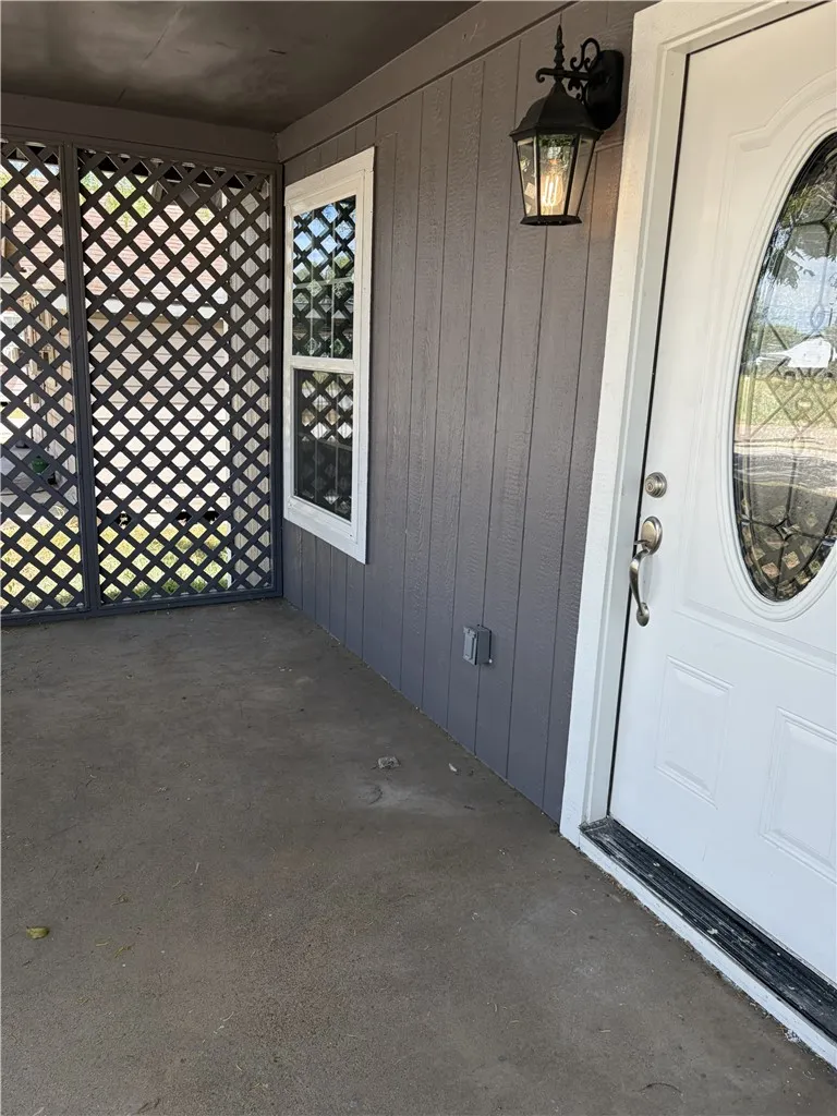 510 Adams Alice, TX 78332