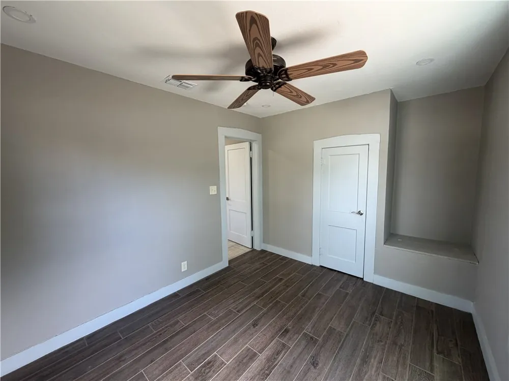 510 Adams Alice, TX 78332