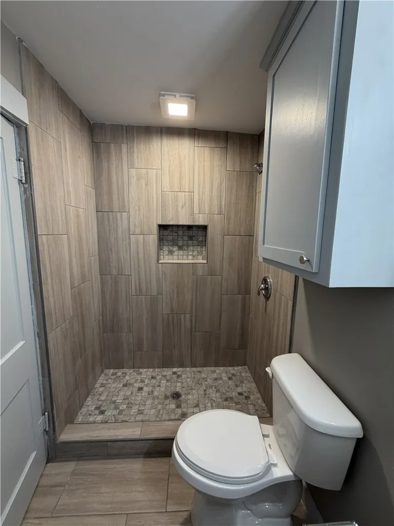 510 Adams Alice, TX 78332