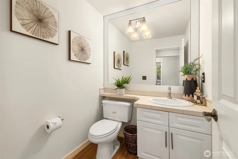 1117 NE Katsura Street Issaquah, WA 98029