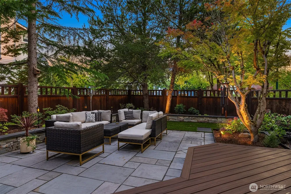 1117 NE Katsura Street Issaquah, WA 98029