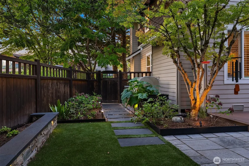 1117 NE Katsura Street Issaquah, WA 98029
