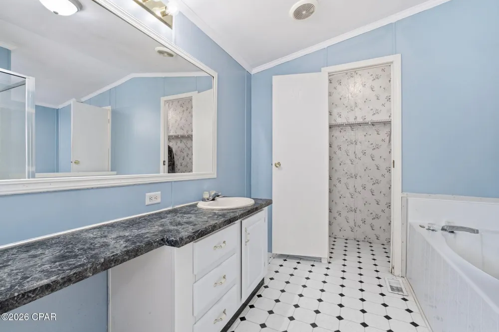 9307 Gobbler Circle Southport, FL 32409