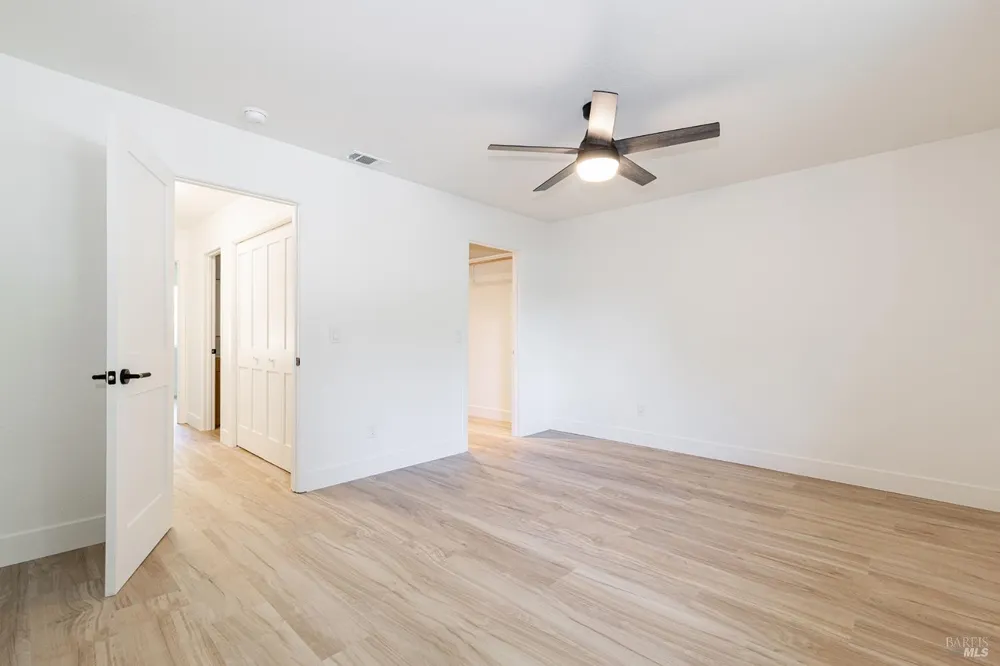 139 Vista View Drive Cloverdale, CA 95425