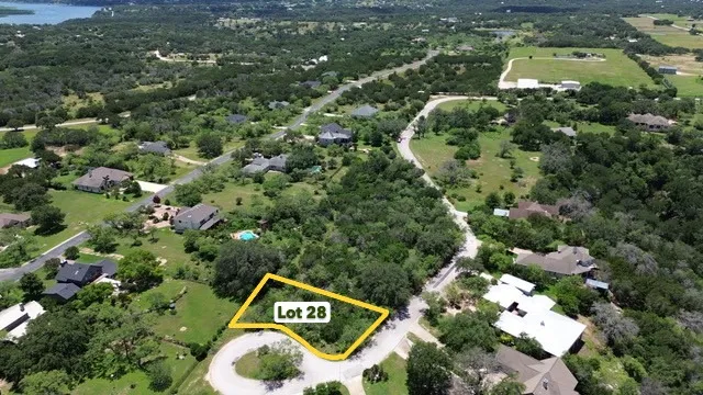 28 Hummingbird Way Spicewood, TX 78669