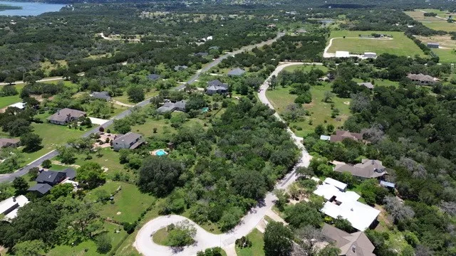 28 Hummingbird Way Spicewood, TX 78669