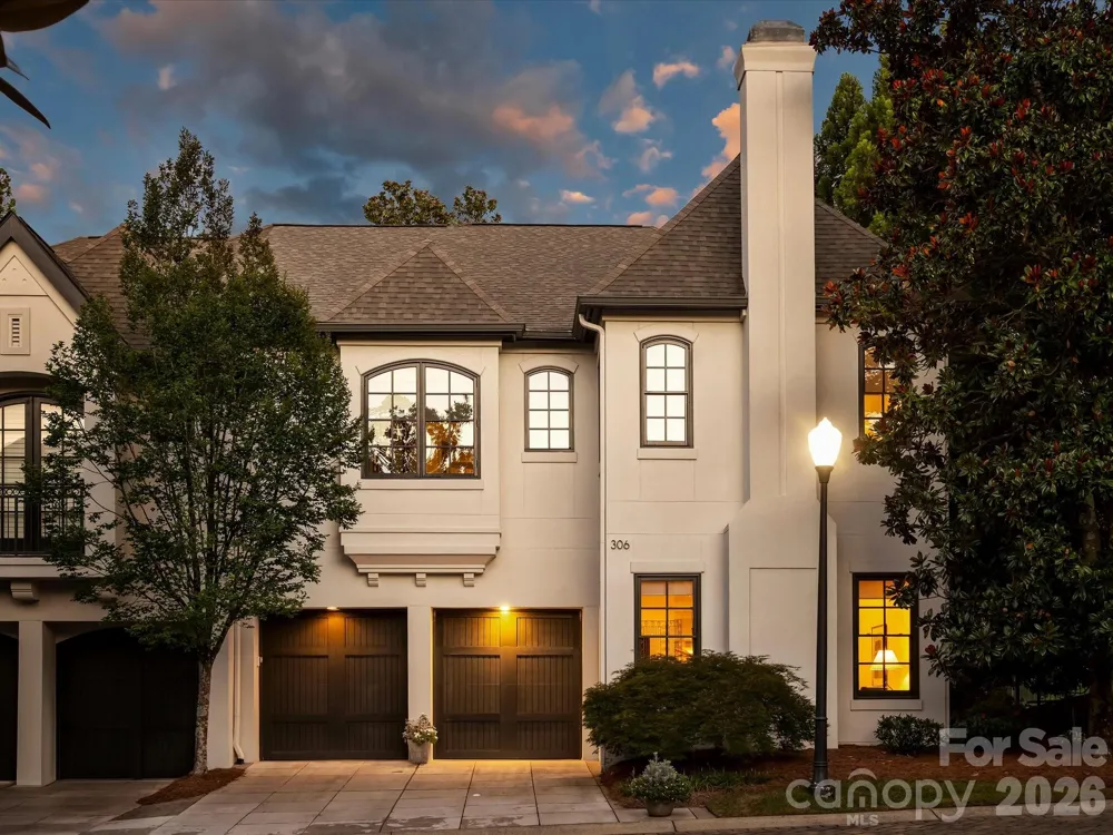 306 Wendover Heights Circle Charlotte, NC 28211