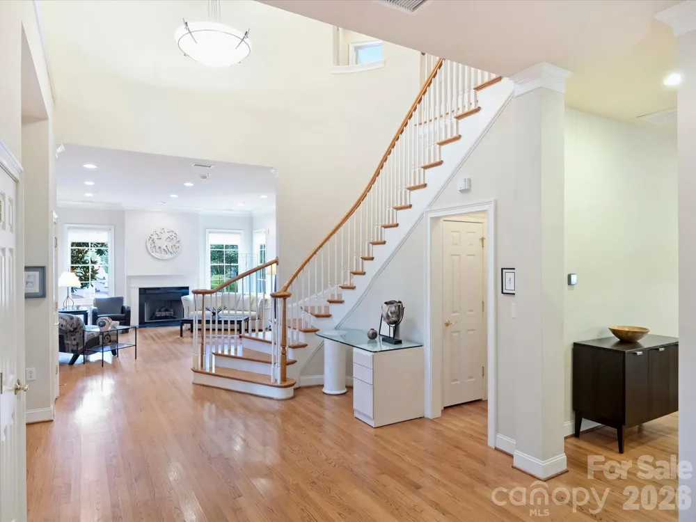 306 Wendover Heights Circle Charlotte, NC 28211