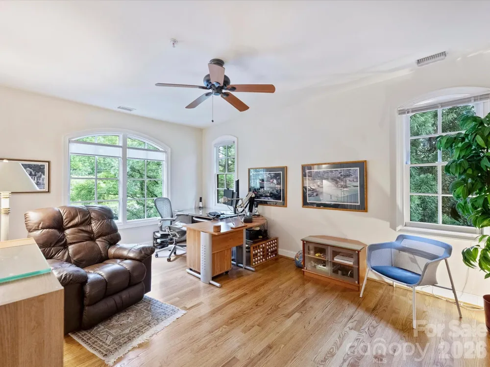 306 Wendover Heights Circle Charlotte, NC 28211