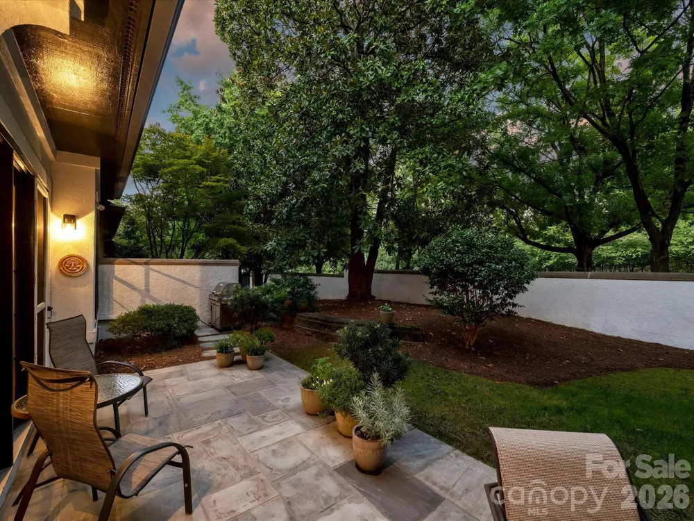 306 Wendover Heights Circle Charlotte, NC 28211