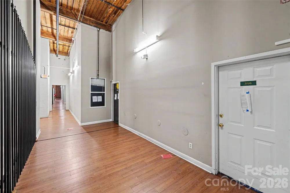 201 S Hoskins Road #316 Charlotte, NC 28208