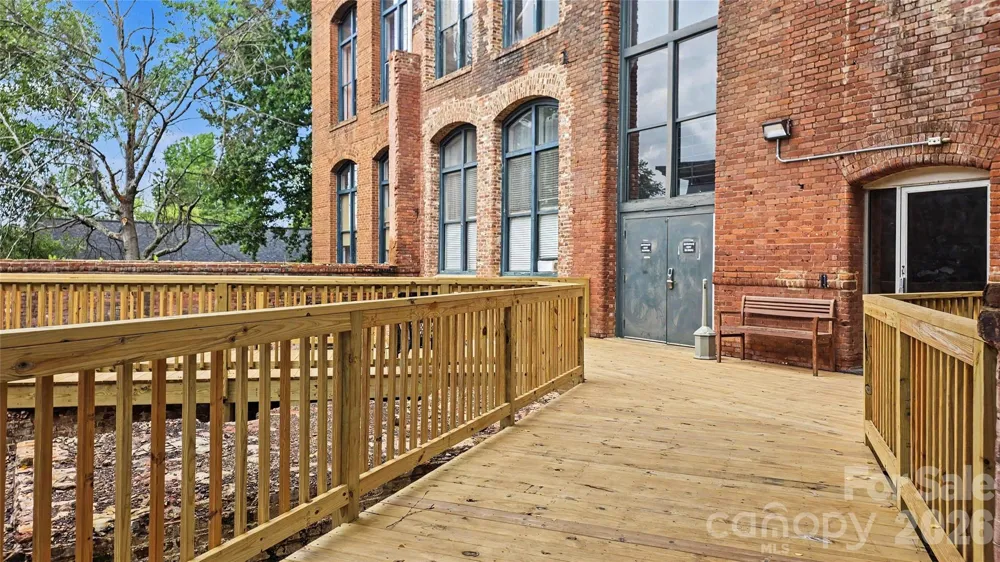 201 S Hoskins Road #316 Charlotte, NC 28208
