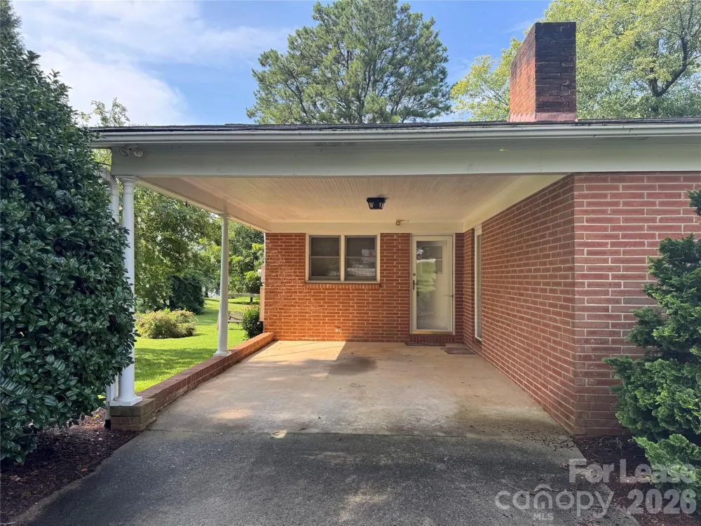 3427 NC 16 Business Highway Denver, NC 28037