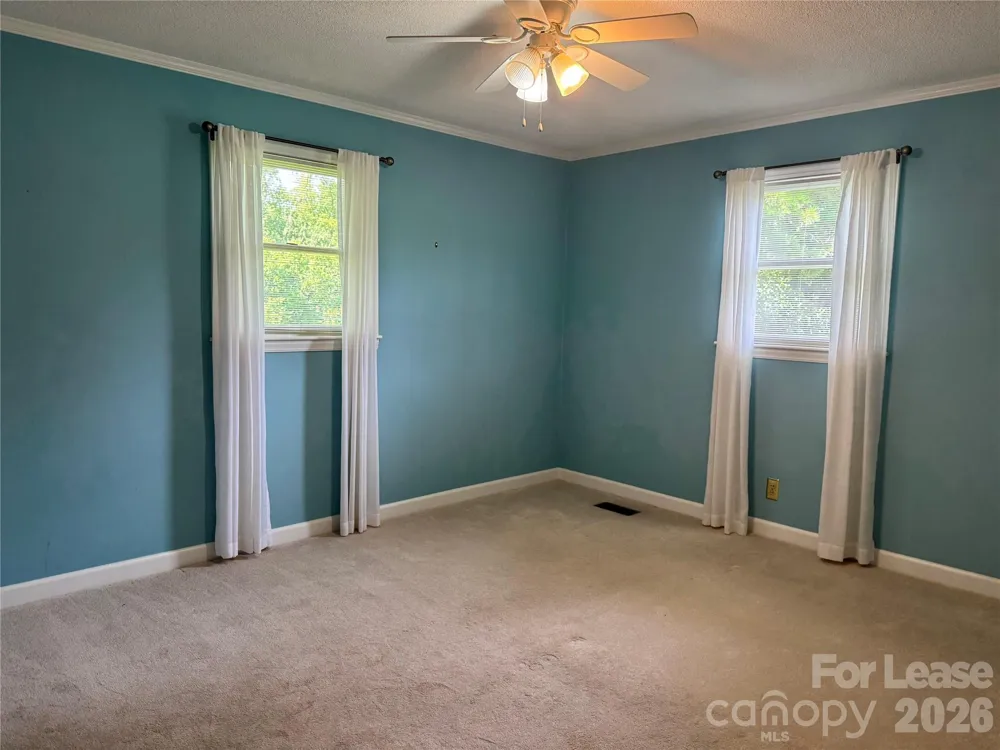 3427 NC 16 Business Highway Denver, NC 28037