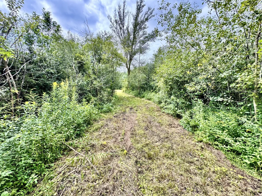 2882 E State Road 2 Rolling Prairie, IN 46371