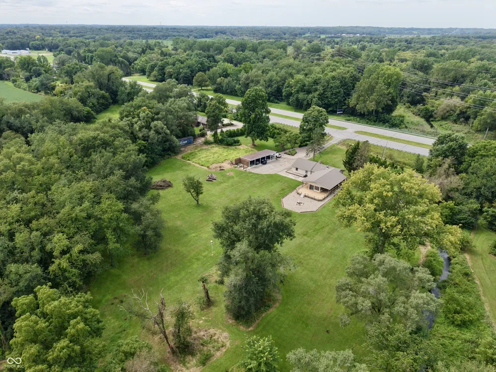 2882 E State Road 2 Rolling Prairie, IN 46371