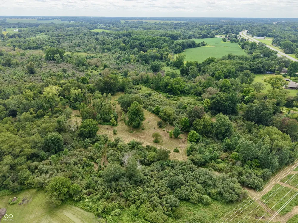 2882 E State Road 2 Rolling Prairie, IN 46371