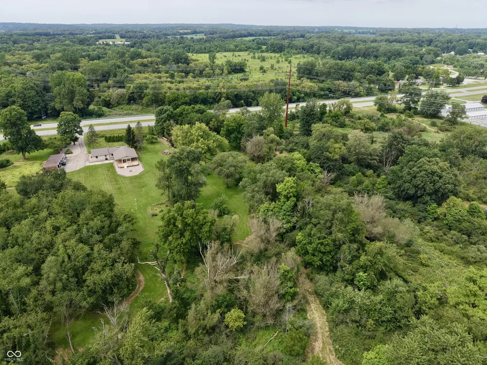 2882 E State Road 2 Rolling Prairie, IN 46371