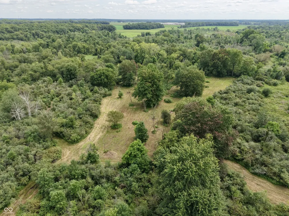 2882 E State Road 2 Rolling Prairie, IN 46371
