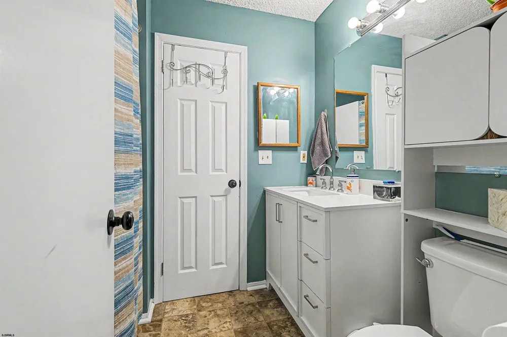 251 Mattix Run Galloway Township, NJ 08205