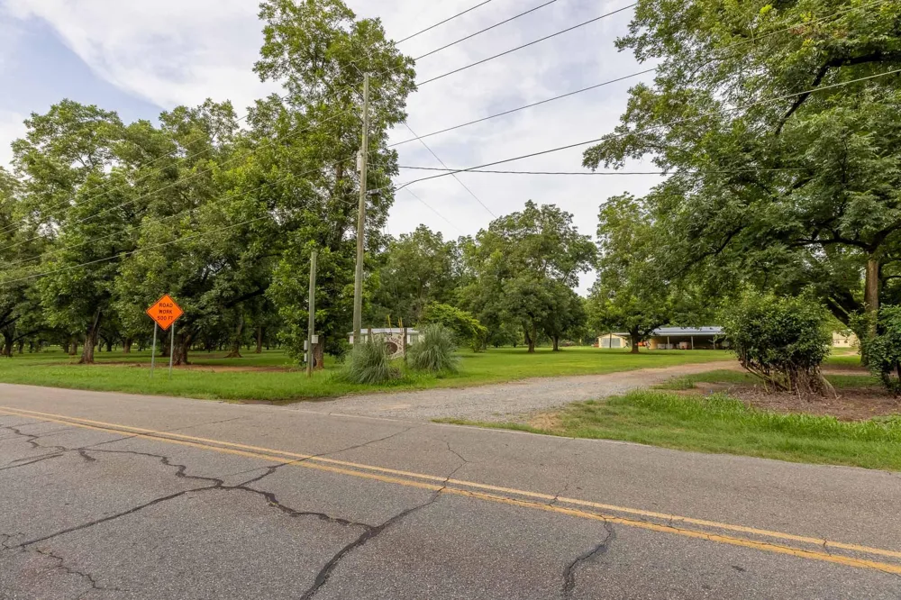 175 Pecan Road Cobb, GA 31735