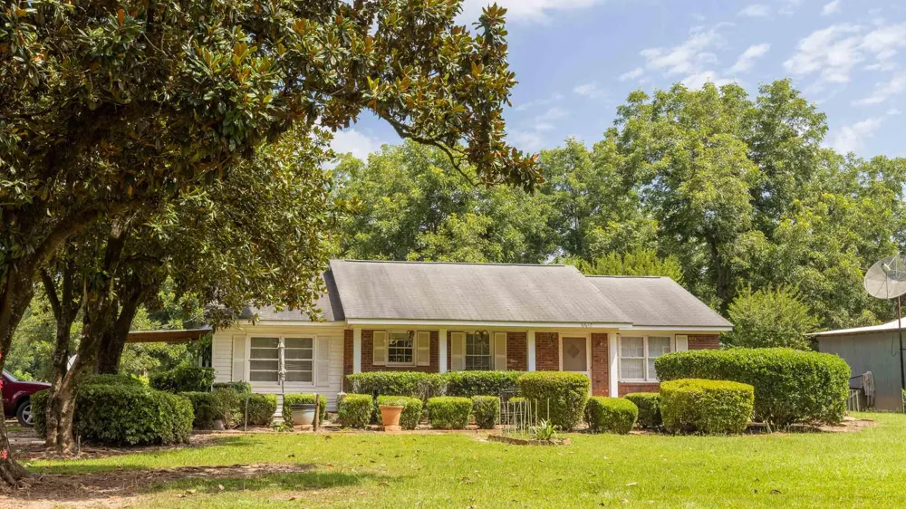 6604 Pine Island Road Albany, GA 31721