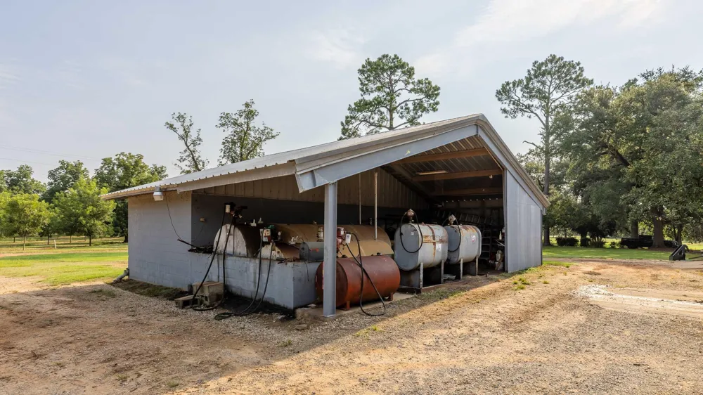 6604 Pine Island Road Albany, GA 31721
