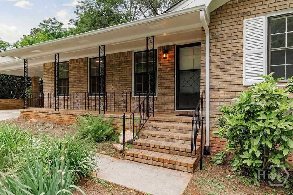 265 University Circle Athens, GA 30605