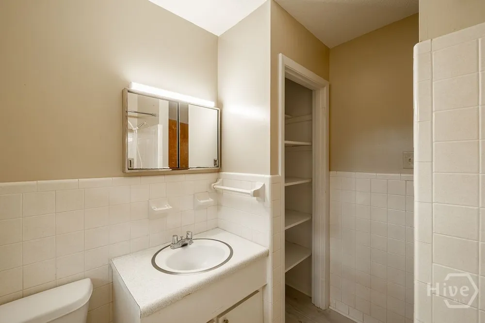 265 University Circle Athens, GA 30605