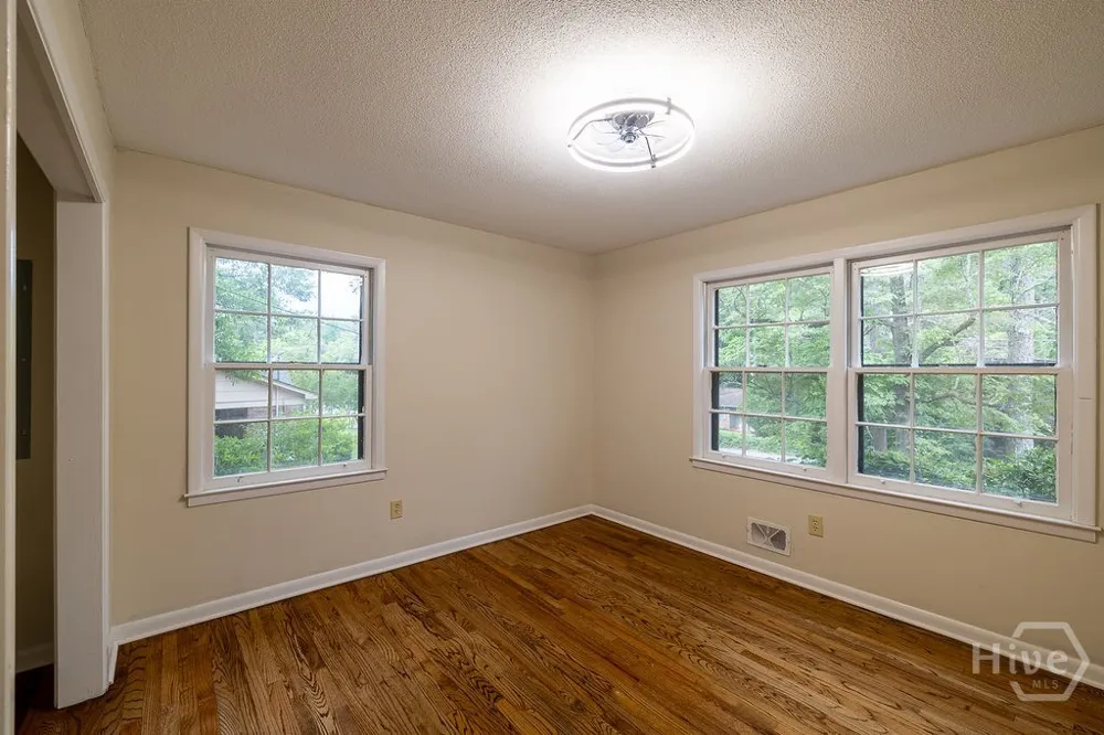 265 University Circle Athens, GA 30605