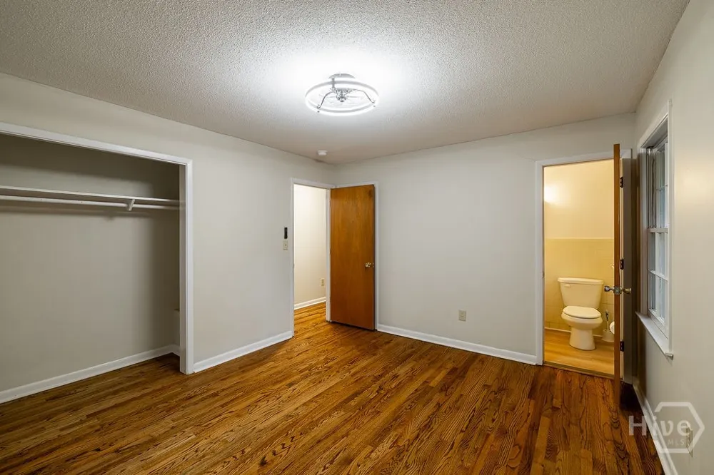 265 University Circle Athens, GA 30605