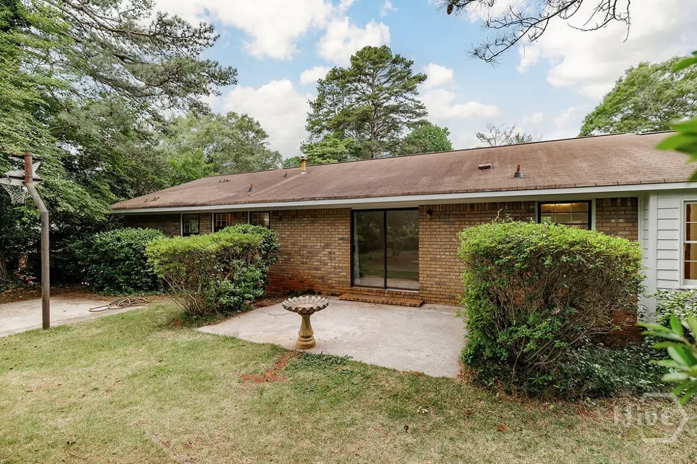 265 University Circle Athens, GA 30605
