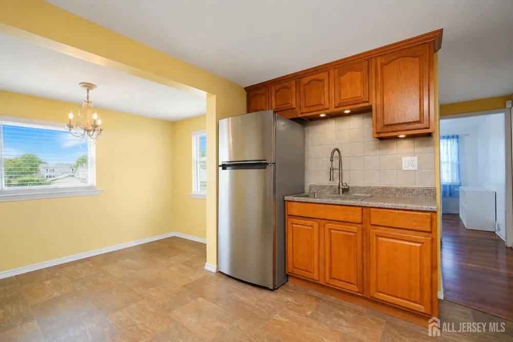 217 Bergen Street Woodbridge Proper, NJ 07095